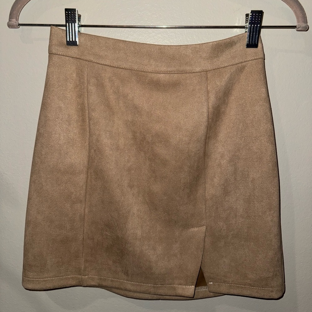Suede skirt